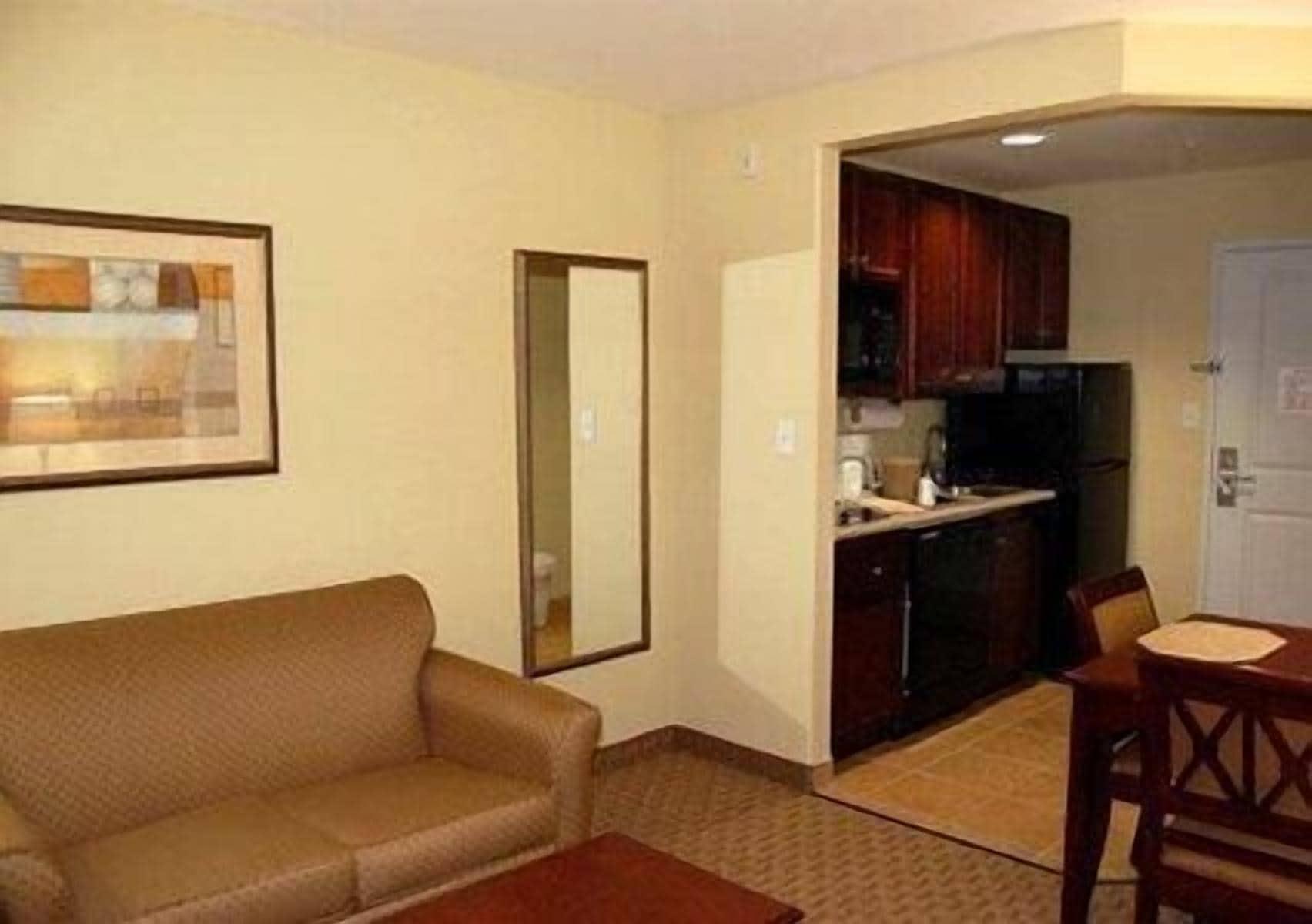 Mainstay Suites Houma Bagian luar foto