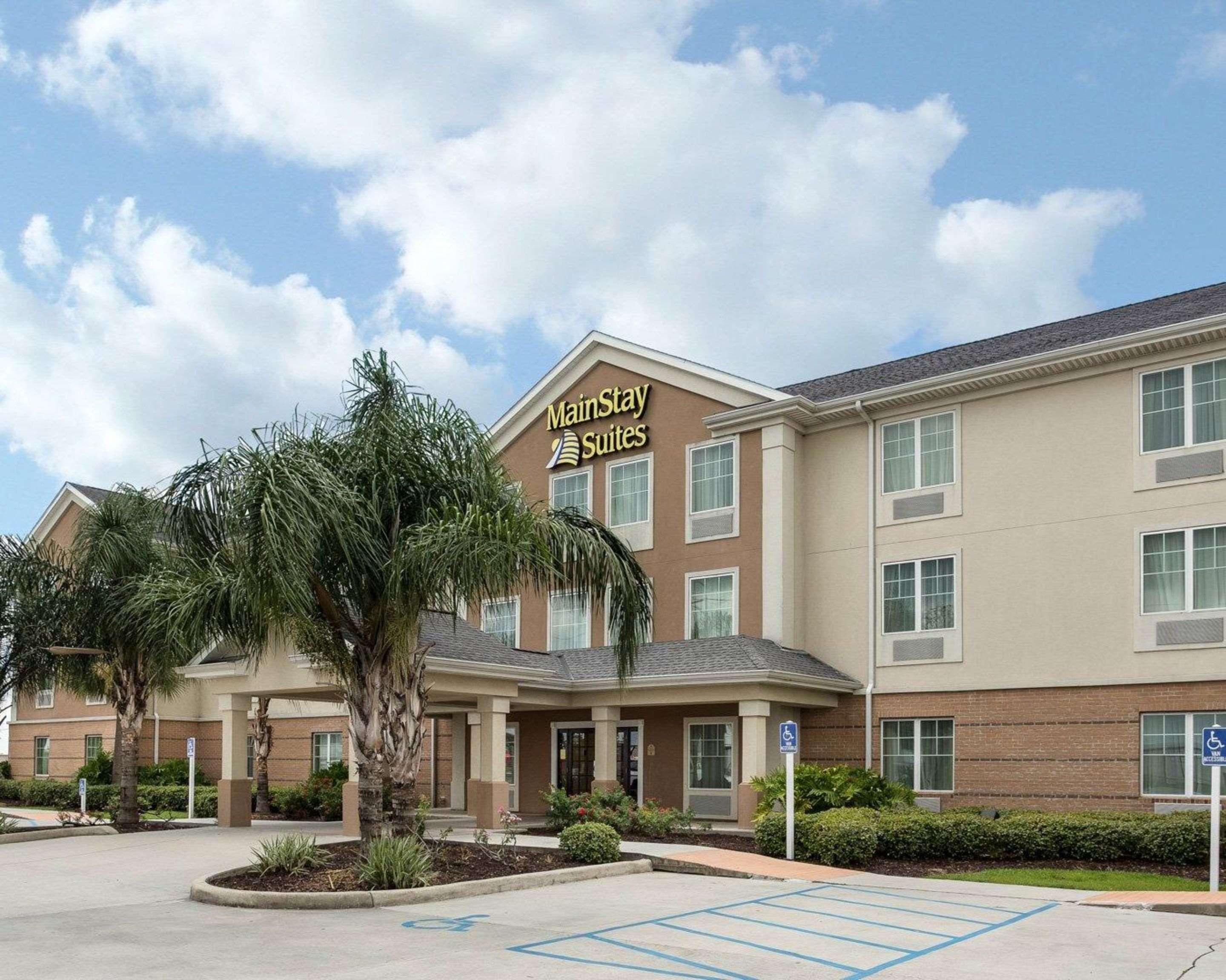 Mainstay Suites Houma Bagian luar foto