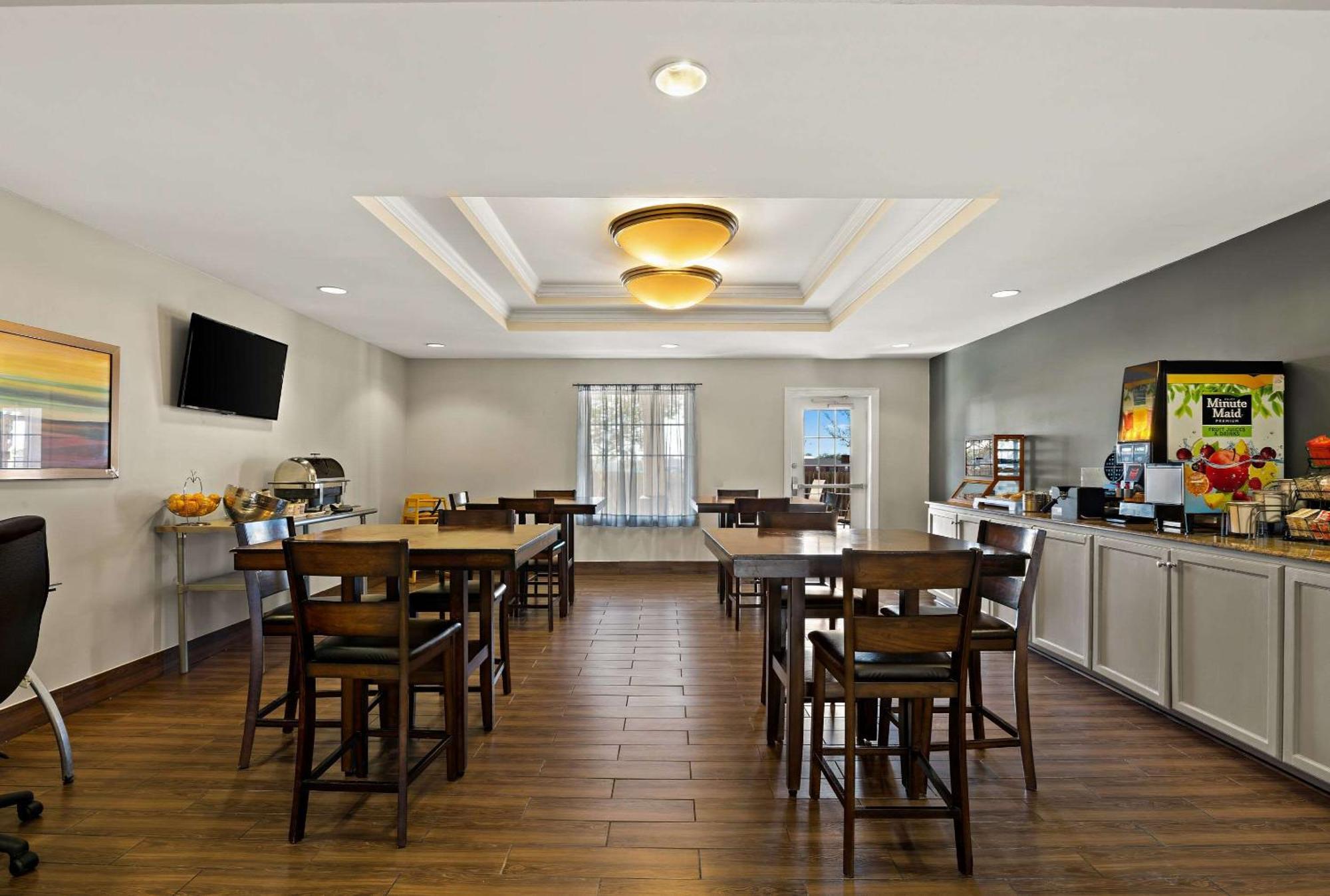 Mainstay Suites Houma Bagian luar foto