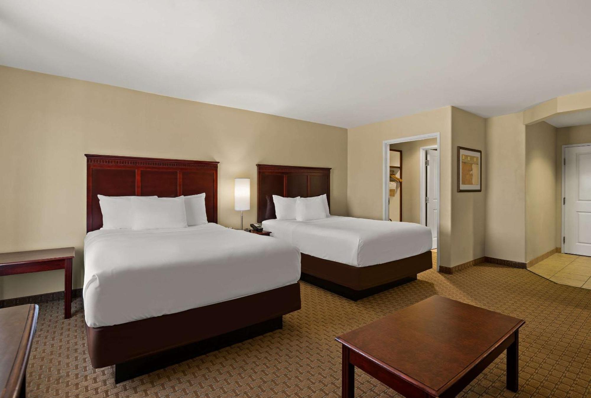 Mainstay Suites Houma Bagian luar foto