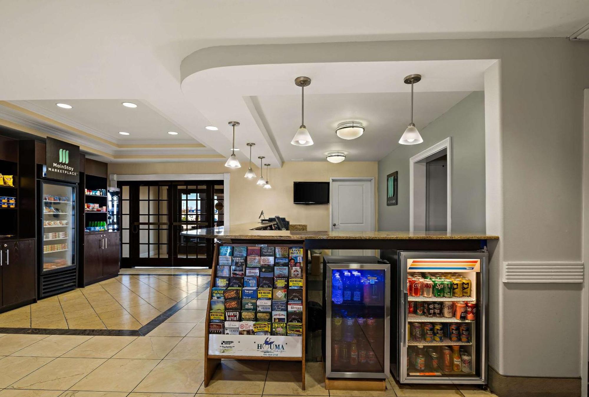 Mainstay Suites Houma Bagian luar foto