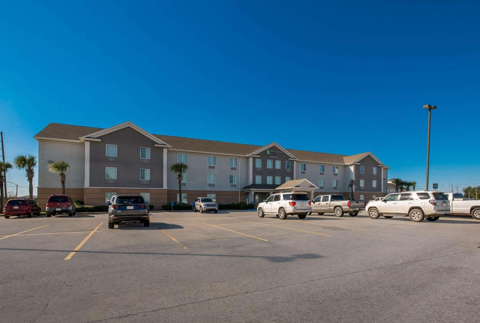 Mainstay Suites Houma Bagian luar foto