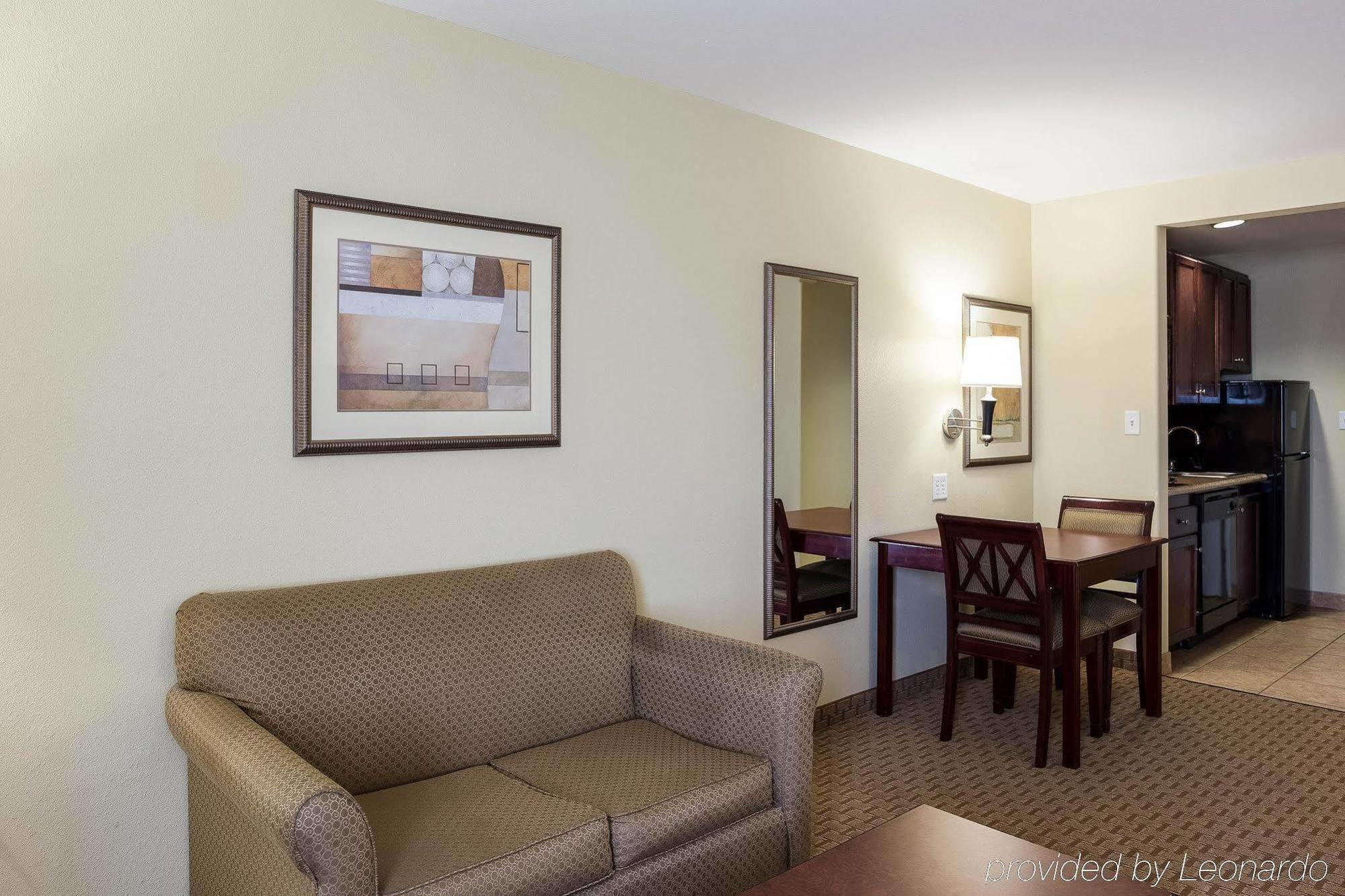 Mainstay Suites Houma Bagian luar foto